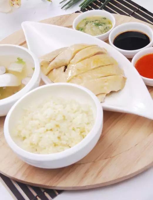 附近东南亚美食推荐,东南亚风的美食餐厅