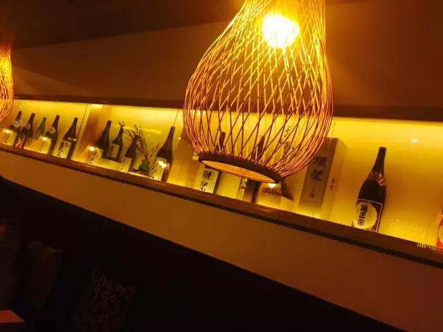 老板跑日本8年，只为带回太原最正的日料！花钱日下不如花钱月下