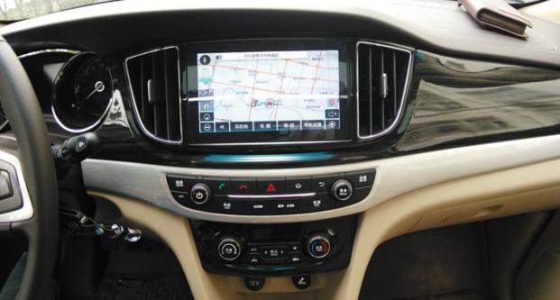 2017款宝骏7301.8l试驾视频,宝骏730用5w30好还是用5w40好