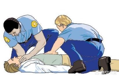 58岁心脏有三根大血管堵塞,老人心脏三根血管堵塞