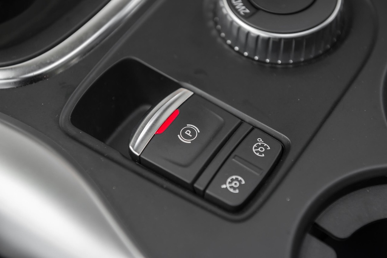 多一点真诚少一点试探,2016版东风雷诺科雷嘉参数配置