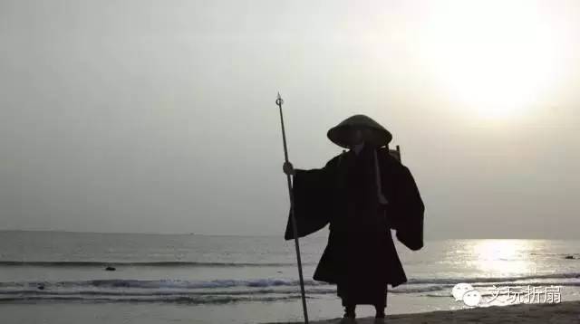 折扇规格的讲究,十寸折扇和八寸折扇的区别