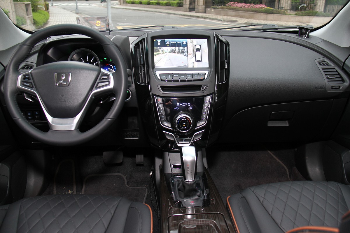 2014年纳智捷u6至尊版高速试驾,纳智捷u6引擎