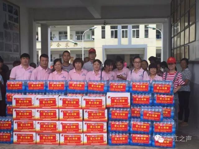 巾帼不让须眉英姿飒爽花木兰,巾帼不让须眉的女英雄花木兰