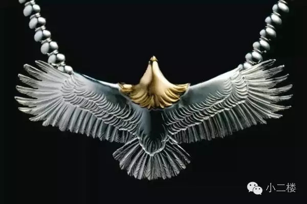 明星身上带的银饰品都是他做的—GOROS丨高桥吾郎