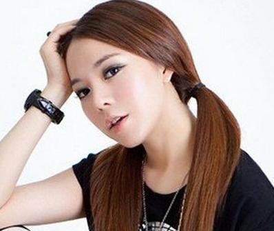 女生发型可散可扎中长直发,清纯减龄中长直发低层次