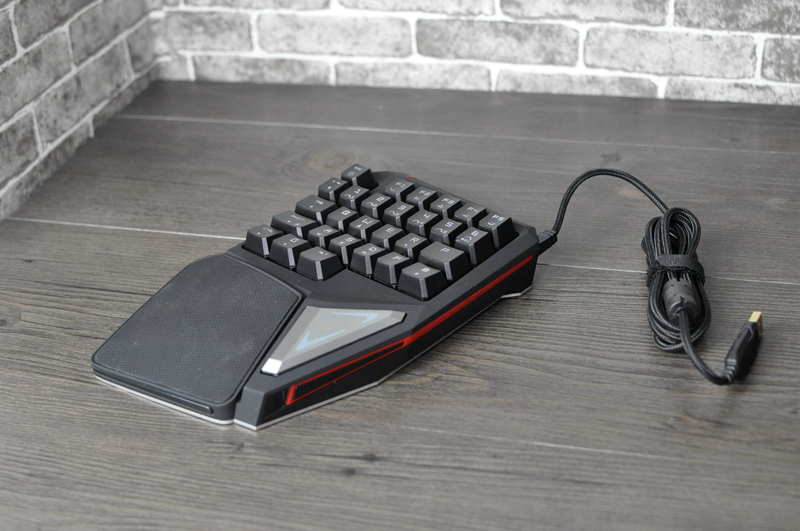 lol高端局操作都很稳,玩lol厉害的上单都是锁定视角