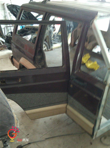 切诺基改装房车,切诺基改装2700