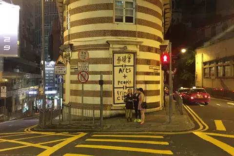 逃离大武汉？我选择拆穿朋友圈晒旅行照的人