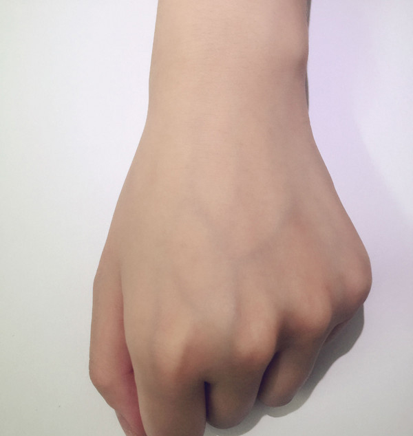 雪花秀臻白气垫粉底液色号测评,韩妆雪花秀