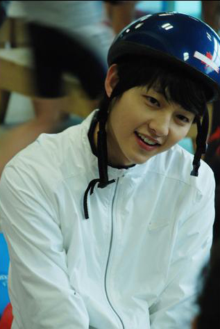 李洙赫李准基宋仲基,韩娱男明星九宫格李钟硕