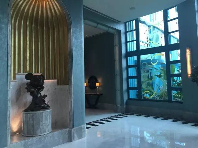 迪士尼好莱坞酒店门口有海边么,迪士尼好莱坞酒店要门票吗