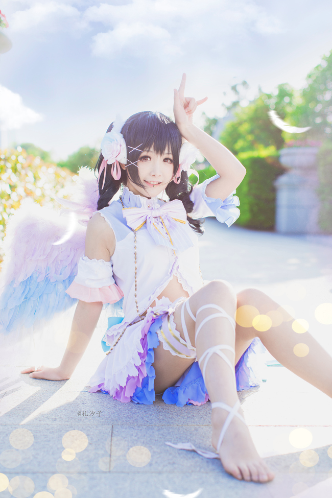 鍏湀cos濡彲 (濡彲鐧借壊鎯呬汉鑺俵ovelivecos)