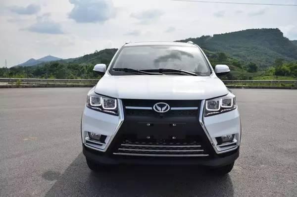 北汽幻速s3l和东风风光560哪个好,北汽幻速s3l都有什么隐藏功能