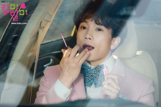 你会因为爱豆而喜欢上一只口红吗?