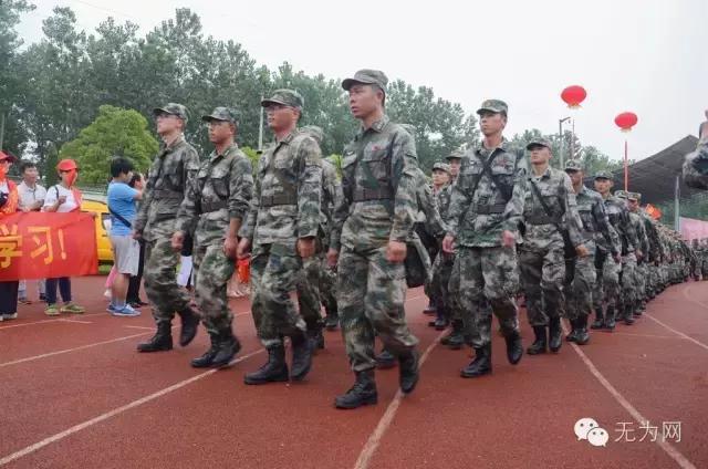 无为欢送抗洪英雄,芜湖欢送抗洪子弟兵