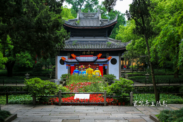 惠山古镇江南第一山介绍,江南第一古镇梅里古镇夜景