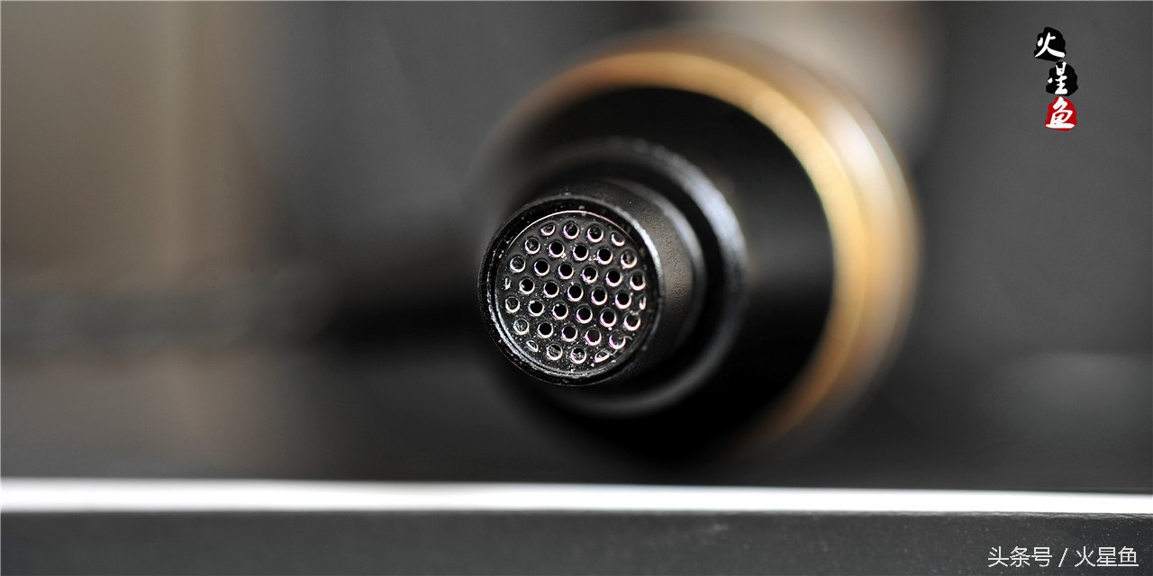 其貌不扬却音质很好的有线耳机,不出名但音质好的蓝牙耳机