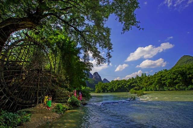 桂林漓江阳朔风景值得观赏,漓江美景之旅