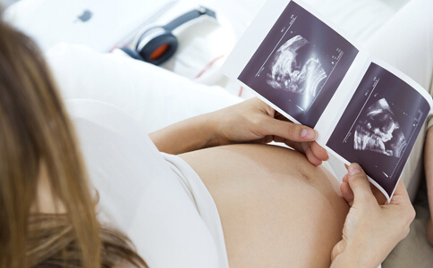 有孕33周出生的双胞胎吗,33周双胞胎的胎儿多大