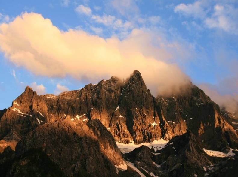 夏天没有WIFI和空调就活不下去了？NO！来云南给你新选择