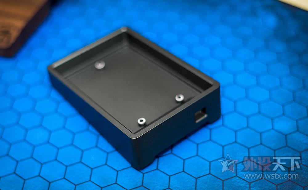 豪物图赏壕好玩，壕过瘾。aboStudioGACnum数字外壳分享