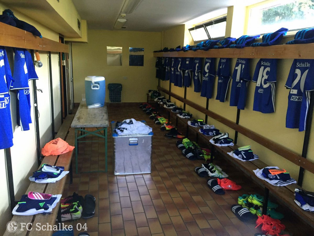 你强你先说沙尔克大比分狂胜Wanne-Eickel