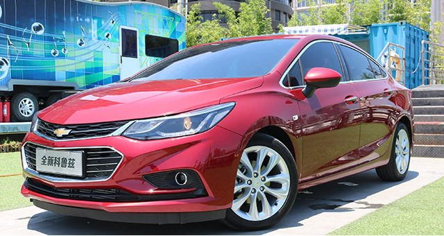 科鲁兹能跑赢思域吗,经典科鲁兹跑赛道和思域