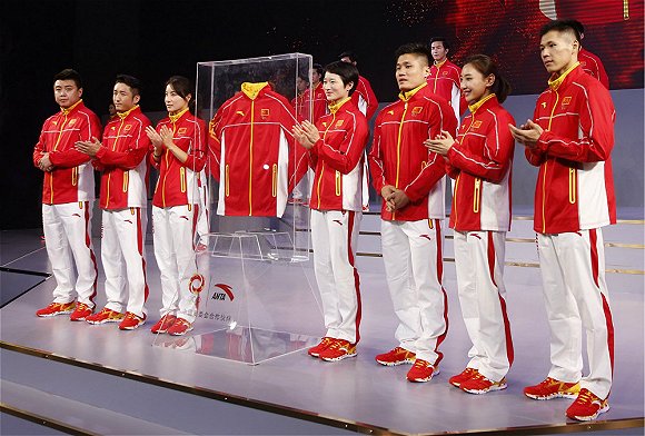 奥运会各国代表队队服曝光，中国队遭吐槽番茄炒蛋”？