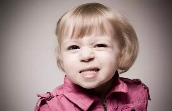 孩子蛀牙元凶不是家长纠正坏习惯,谁是蛀牙的真凶