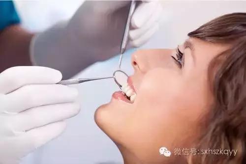 常见排齐牙齿的四大方法,牙齿拥挤重叠矫正过程