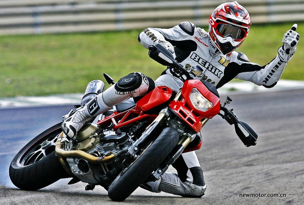 杞婚獞terra150娴嬭瘎,杞婚獞terra200