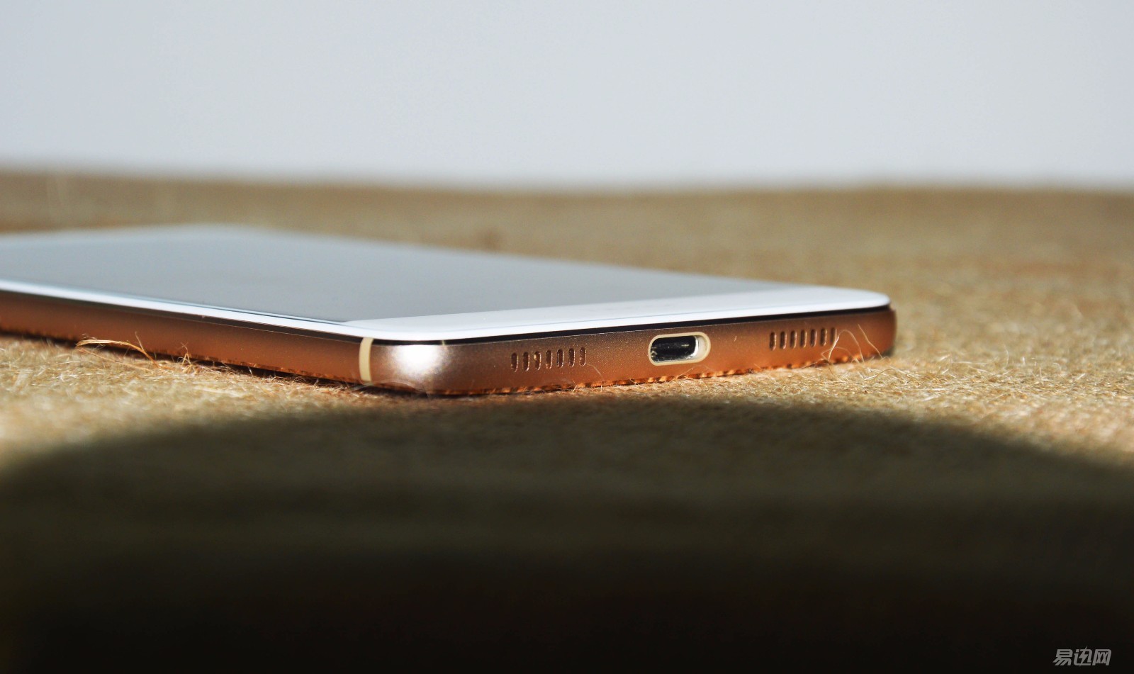 感受v8,荣耀v8华为功能