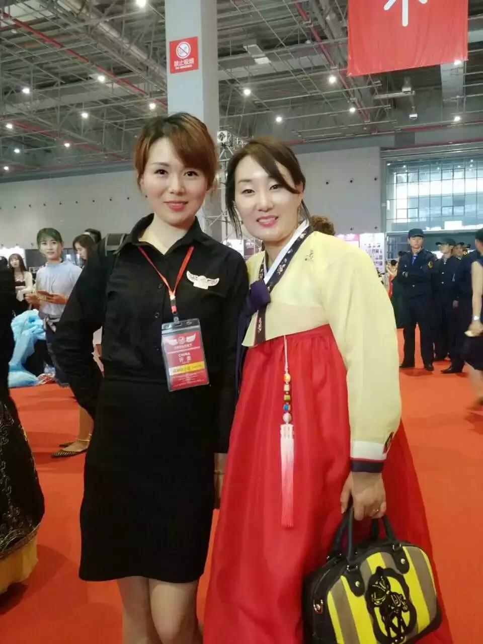 万人大赛完整版视频,世冠总决赛万人现场