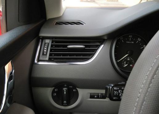 紧凑型车空间,斯柯达明锐后备箱空间尺寸