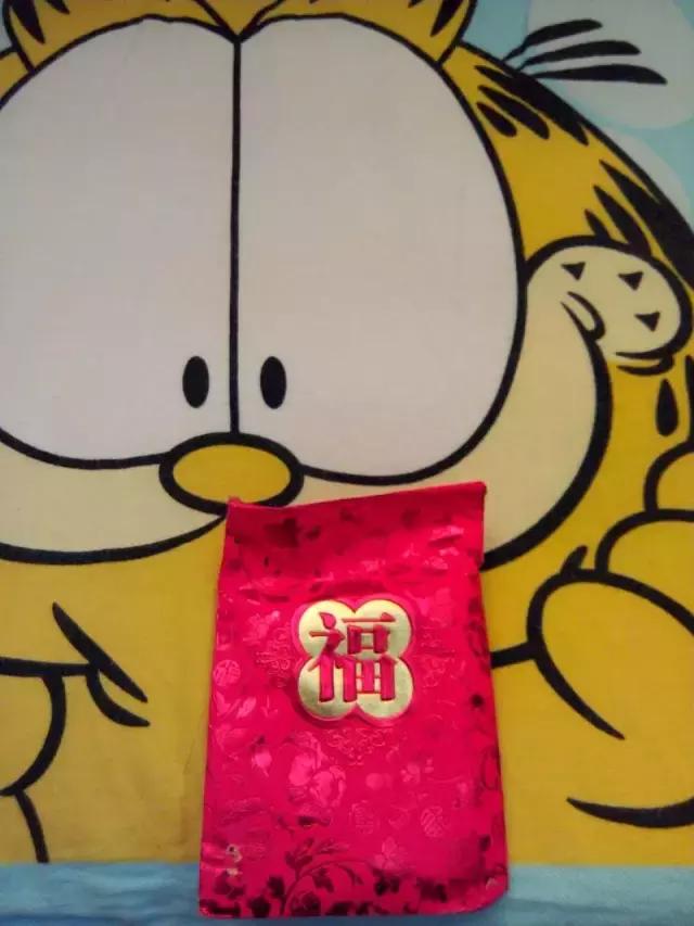 男朋友送我的礼物在我看来很贵,男朋友送的礼物吓人