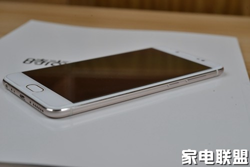 vivox7深度评测,vivox70标准版夜景视频测评