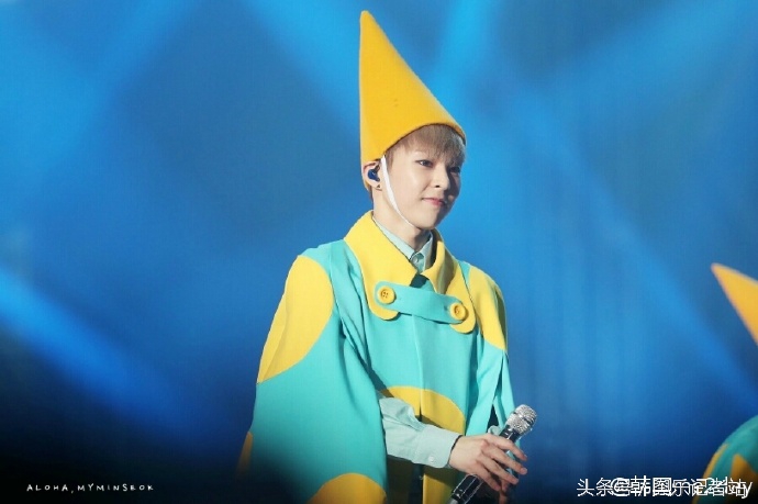 exo送成员生日礼物,exo送礼物