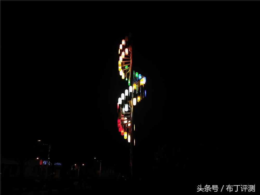 vivox71600万柔光双摄,vivox7拍照效果