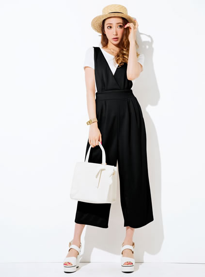 裤腿宽大的阔腿裤冬天怎么搭配,比较阔的阔腿裤怎么穿