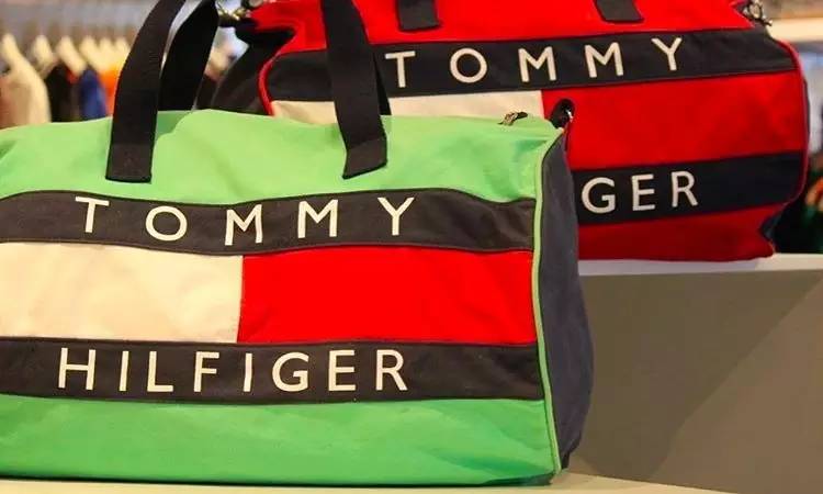 上千块的PALACE、GOSHA复古风单品，这店只需几分之一