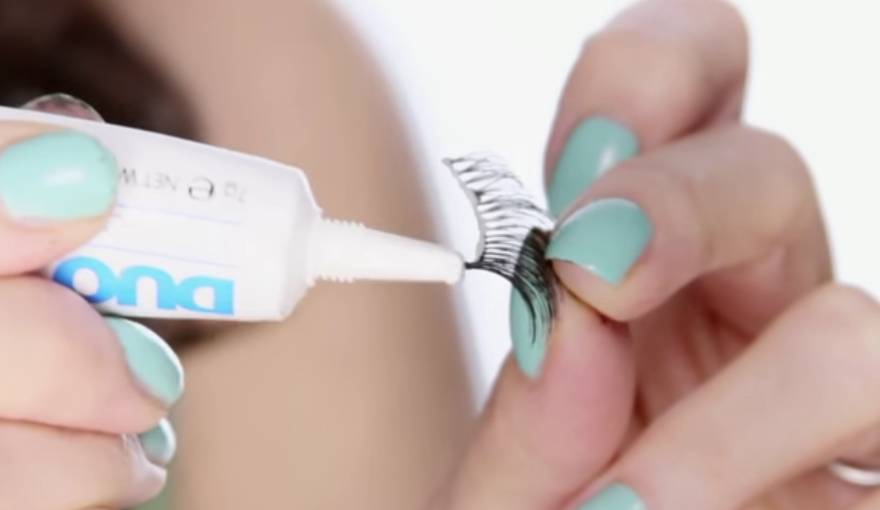 浓密假睫毛教程零基础手法,浓密假睫毛正确贴法教程