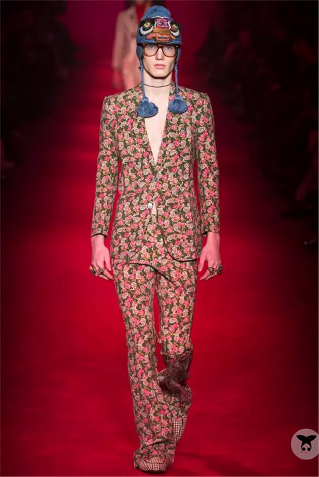 白百何高圆圆照片曝光,白百何高圆圆皮衣