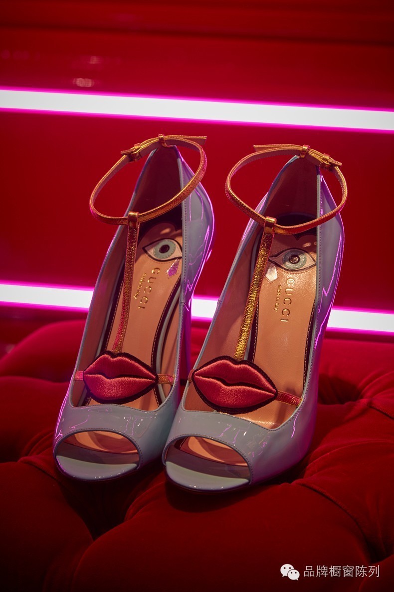 gucci服装橱窗展示,gucci最新橱窗主题