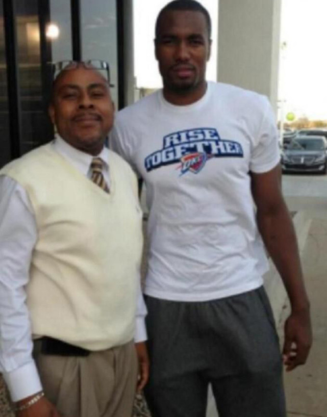 格林投篮动作,格林投篮姿势调整