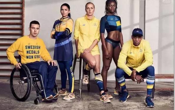 奥运队服,奥运国旗披身