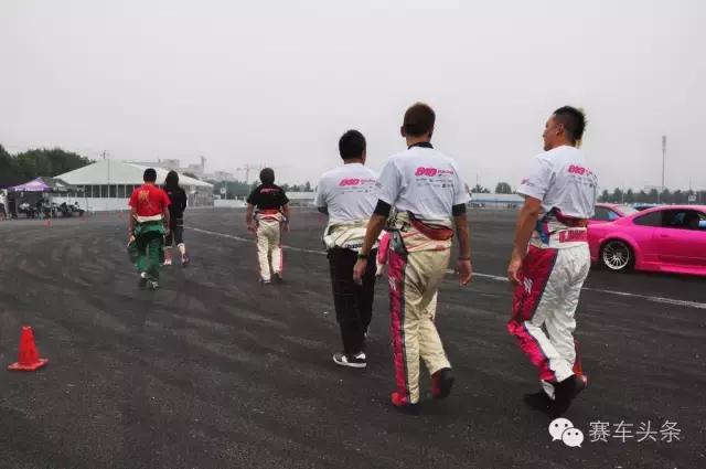 现实版头文字D最值得去的YashioFactory漂移培训