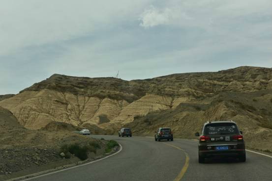 超多美图慎入！开神车，走丝路，这些不可思议的美景就在中国！