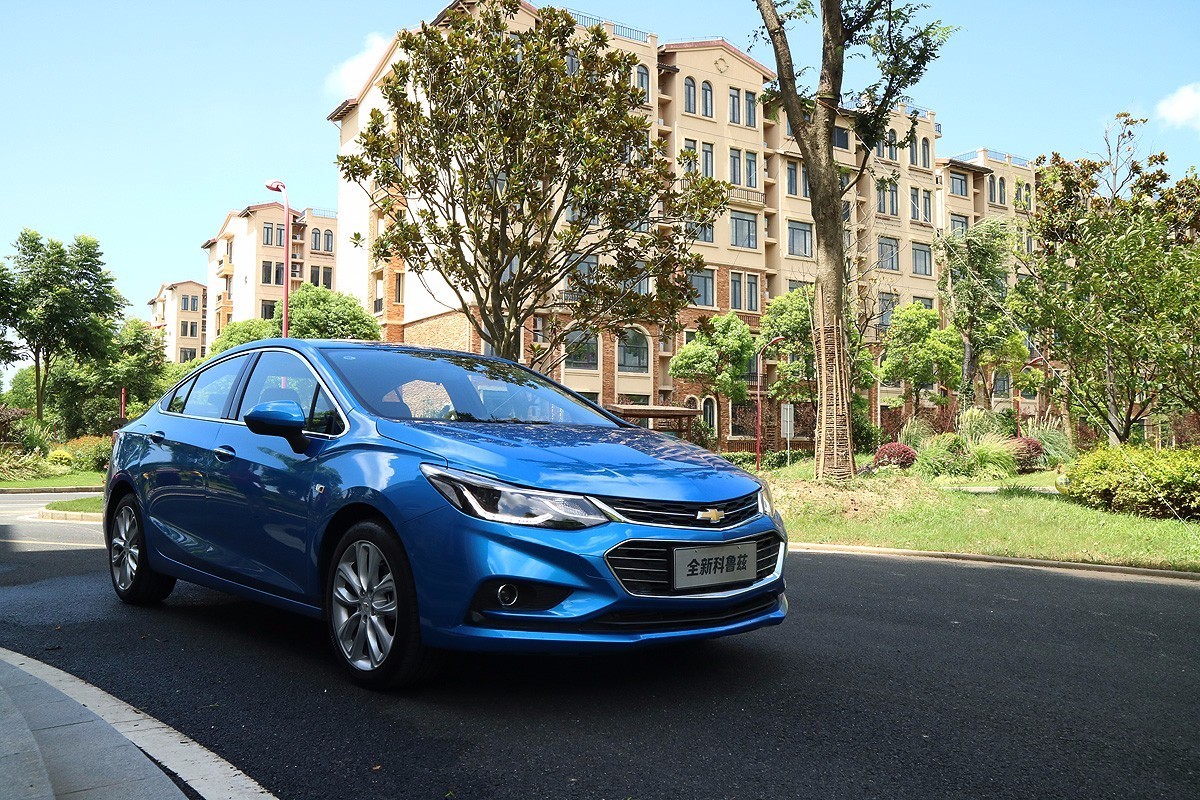 雪佛兰科鲁兹1.4t2015款试驾,2015年雪佛兰科鲁兹1.4t二手价格