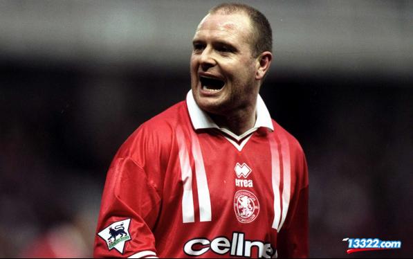 还记得这只球队吗？老英超迷可能还有印象曾经也是大牌云集